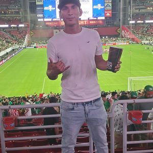 Meet your Posher, Edgar